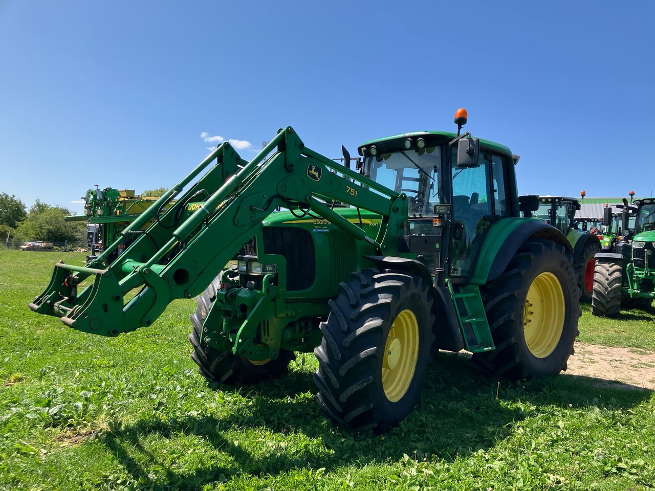 John Deere 6920S AutoPower - Tractor: foto 1 John Deere 6920S AutoPower - Tractor: foto 1