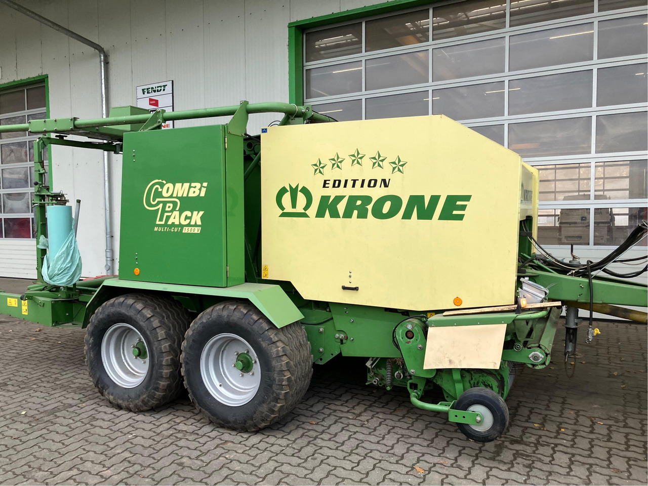 Krone CombiPack multicut 1500V - Maquinaria de henificación: foto 3 Krone CombiPack multicut 1500V - Maquinaria de henificación: foto 3