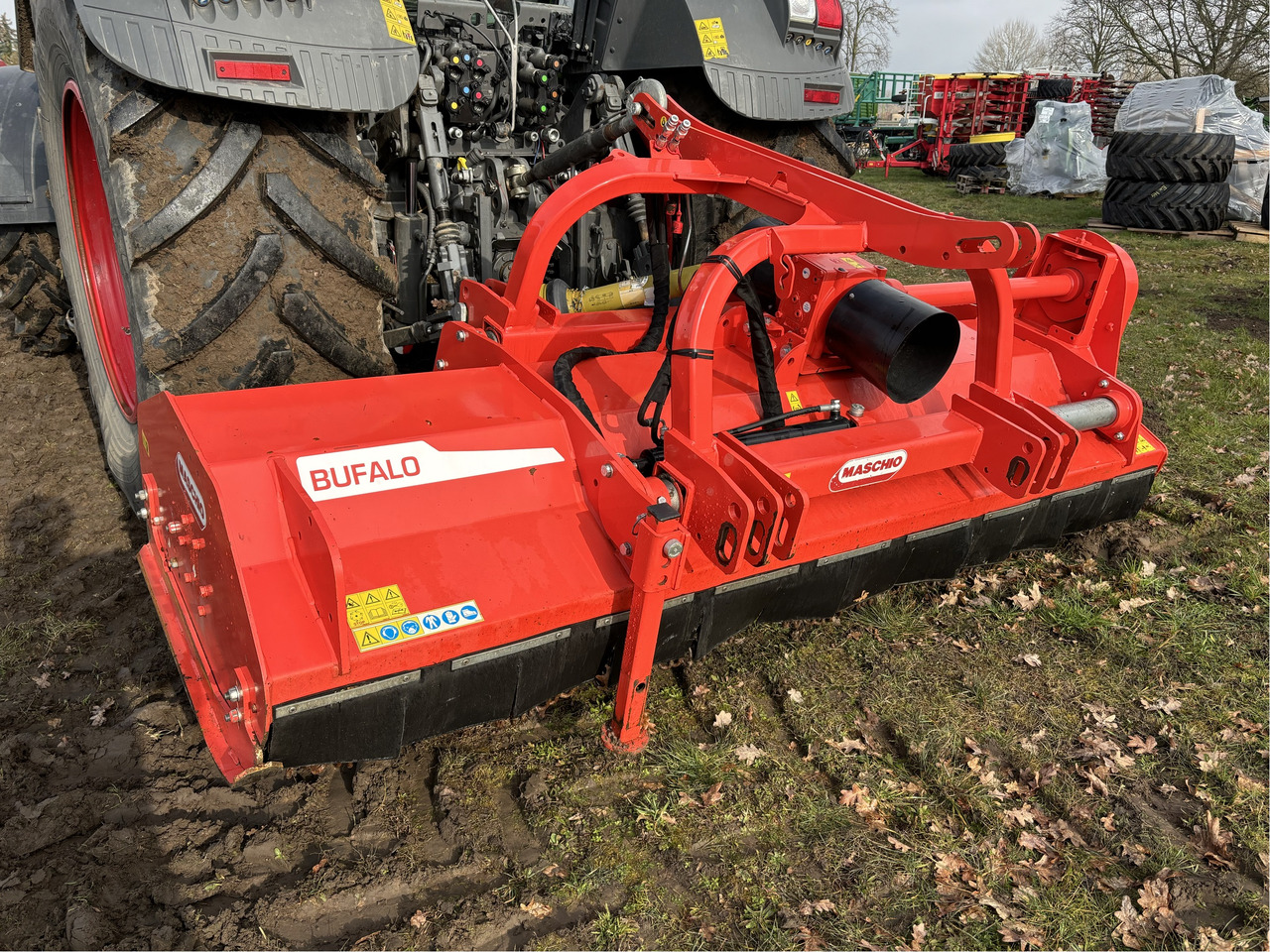 Maschio Bufalo 280 - Desbrozadora de martillos: foto 1 Maschio Bufalo 280 - Desbrozadora de martillos: foto 1