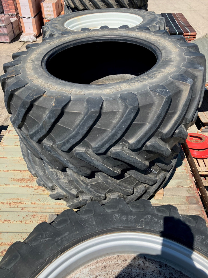 Trelleborg 650/65R38 TM1000 - Neumáticos y llantas: foto 1 Trelleborg 650/65R38 TM1000 - Neumáticos y llantas: foto 1