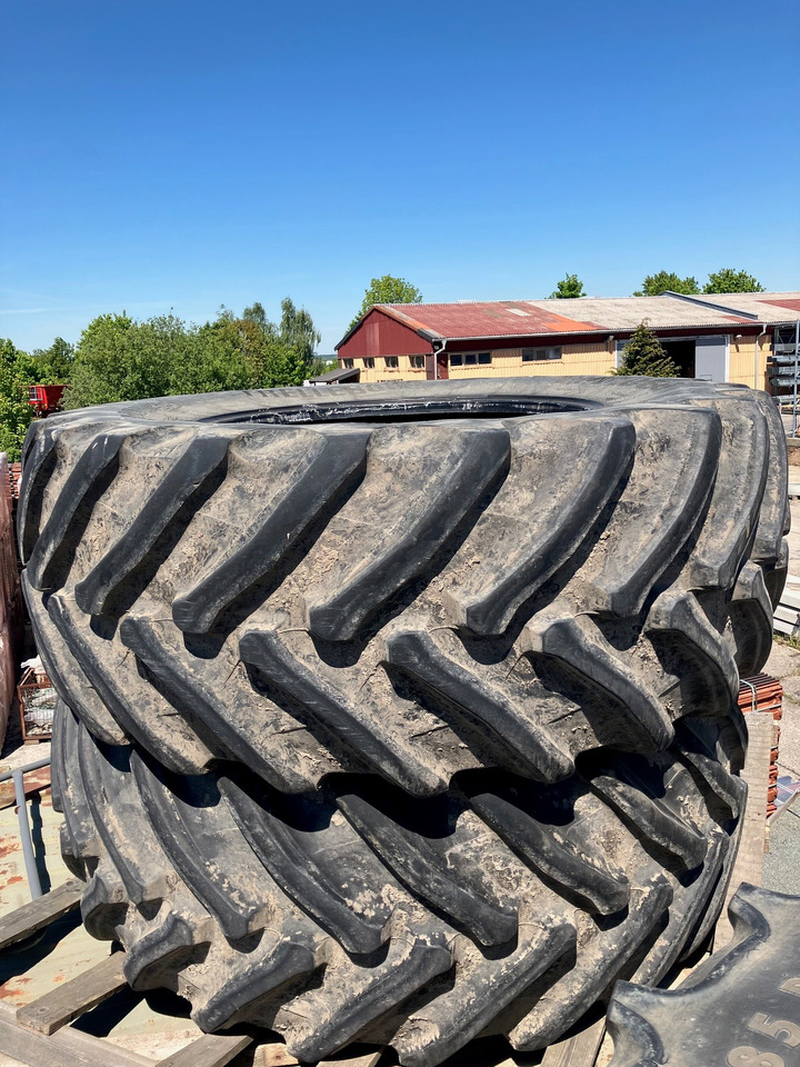 Trelleborg 750/70R44 650/60R38 - Neumáticos y llantas: foto 1 Trelleborg 750/70R44 650/60R38 - Neumáticos y llantas: foto 1