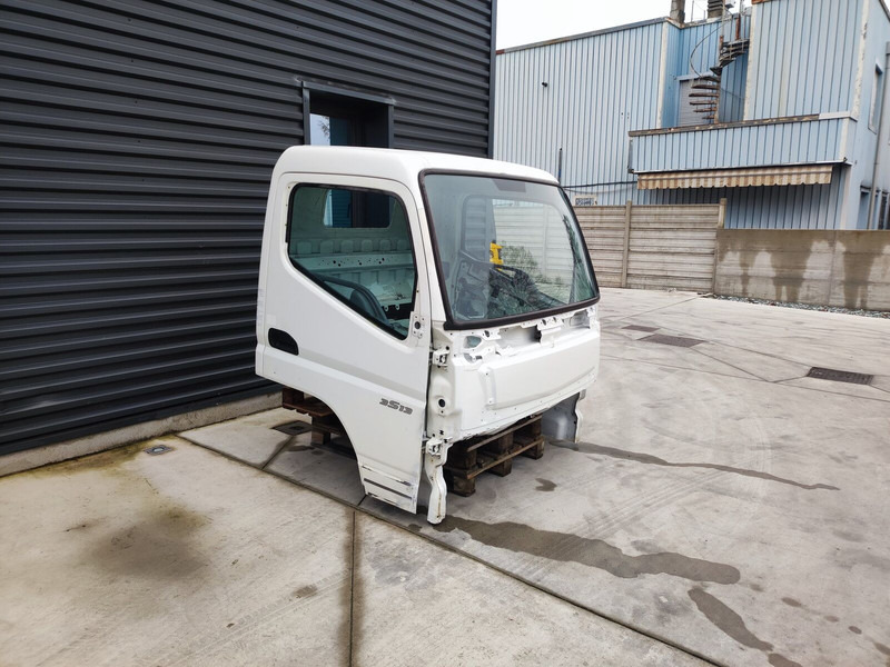 Cabina e interior para Camión Mitsubishi Fuso CANTER S TYPE EURO 5 EURO 6 MODEL: foto 8