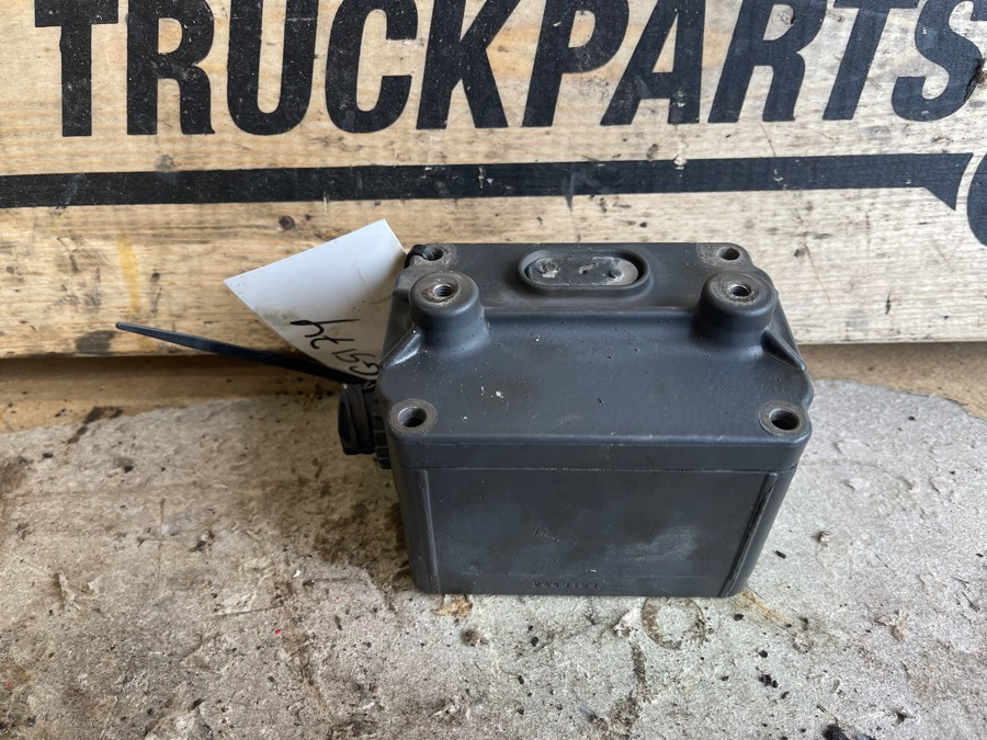 MAN OPTICRUISE VALVE 81.32688-0009 - Caja de cambios y piezas para Camión: foto 1 MAN OPTICRUISE VALVE 81.32688-0009 - Caja de cambios y piezas para Camión: foto 1