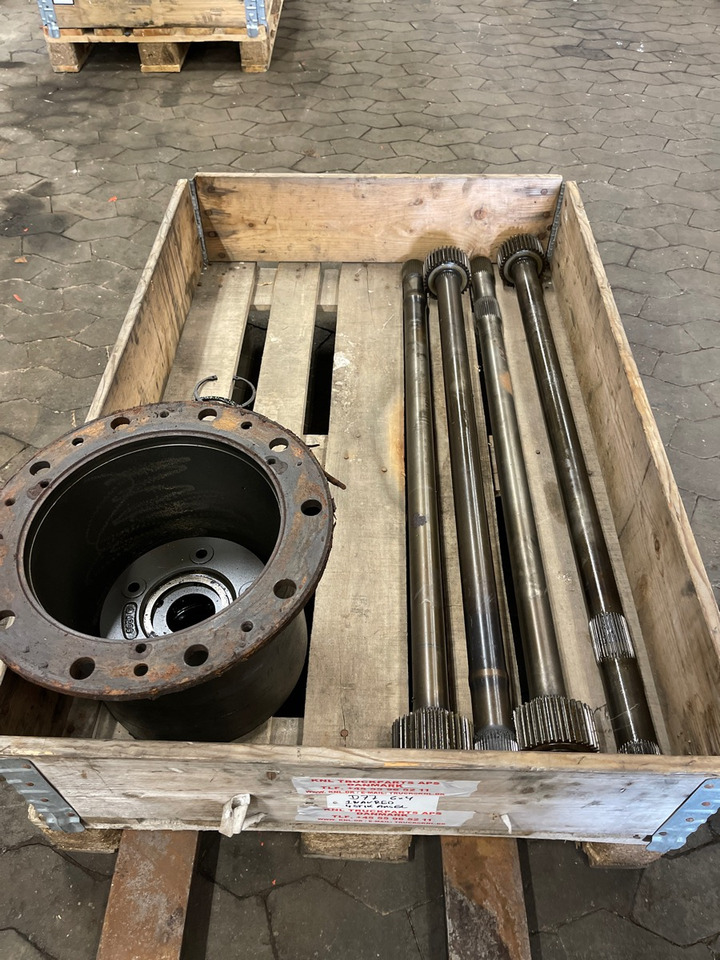 MERCEDES HUBREDUCTION A0003500433 - Cubo para Camión: foto 1 MERCEDES HUBREDUCTION A0003500433 - Cubo para Camión: foto 1