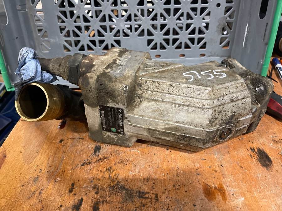 REXROTH HYDRAULIC PUMP 107 L - Bomba hidráulica para Camión: foto 1 REXROTH HYDRAULIC PUMP 107 L - Bomba hidráulica para Camión: foto 1