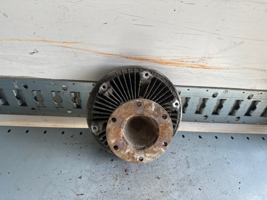 SCANIA FAN CLUCH 1412398 - Sistema de refrigeración para Camión: foto 2 SCANIA FAN CLUCH 1412398 - Sistema de refrigeración para Camión: foto 2