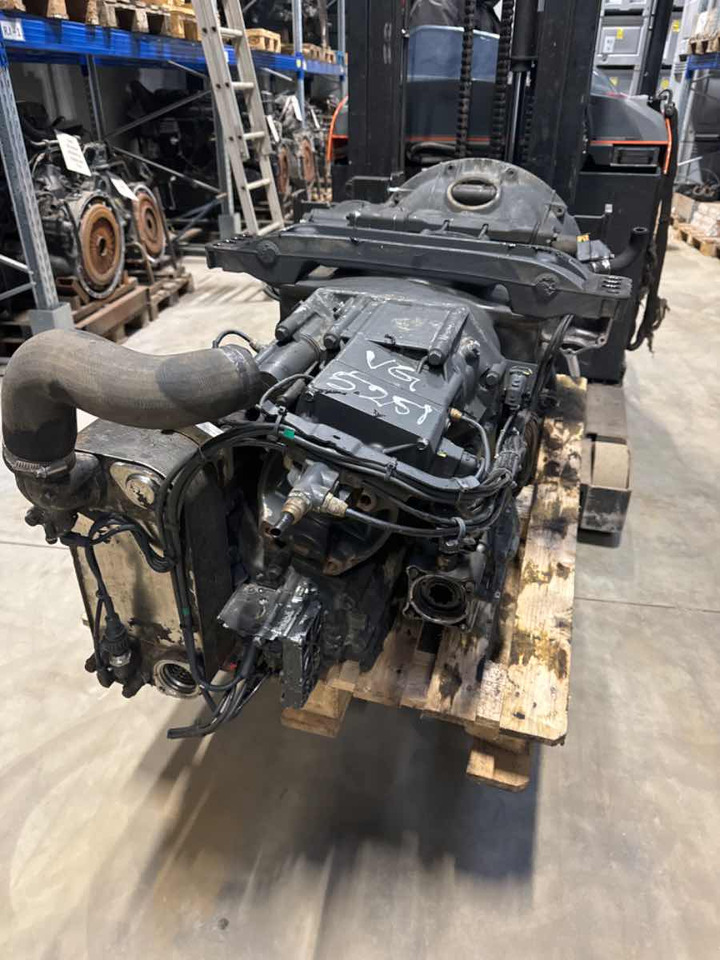 SCANIA GEARBOX GRSO925 TMS2 // 2870610 - Caja de cambios para Camión: foto 1 SCANIA GEARBOX GRSO925 TMS2 // 2870610 - Caja de cambios para Camión: foto 1