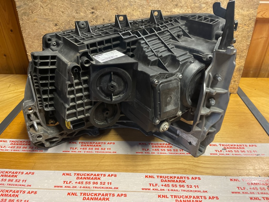 SCANIA LAMP 2655841 - Luz/ Iluminación para Camión: foto 3 SCANIA LAMP 2655841 - Luz/ Iluminación para Camión: foto 3