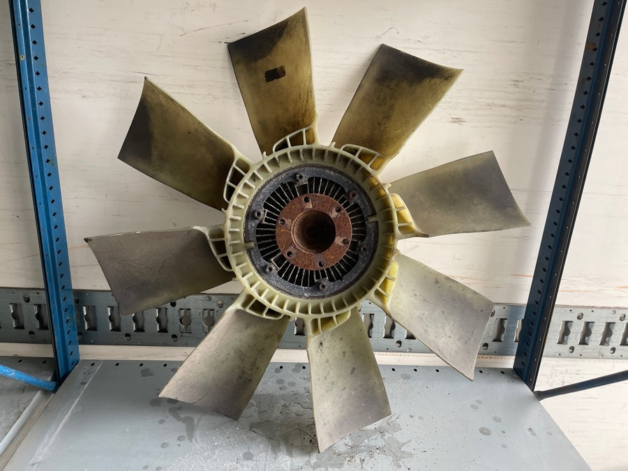 SCANIA VISKOS FAN 1392261 - Sistema de refrigeración para Camión: foto 2 SCANIA VISKOS FAN 1392261 - Sistema de refrigeración para Camión: foto 2