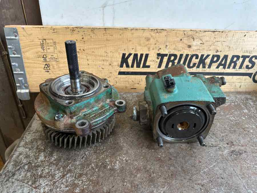 VOLVO HYDRAULIC PUMP / PTO 22816170 - Hidráulica para Camión: foto 1 VOLVO HYDRAULIC PUMP / PTO 22816170 - Hidráulica para Camión: foto 1