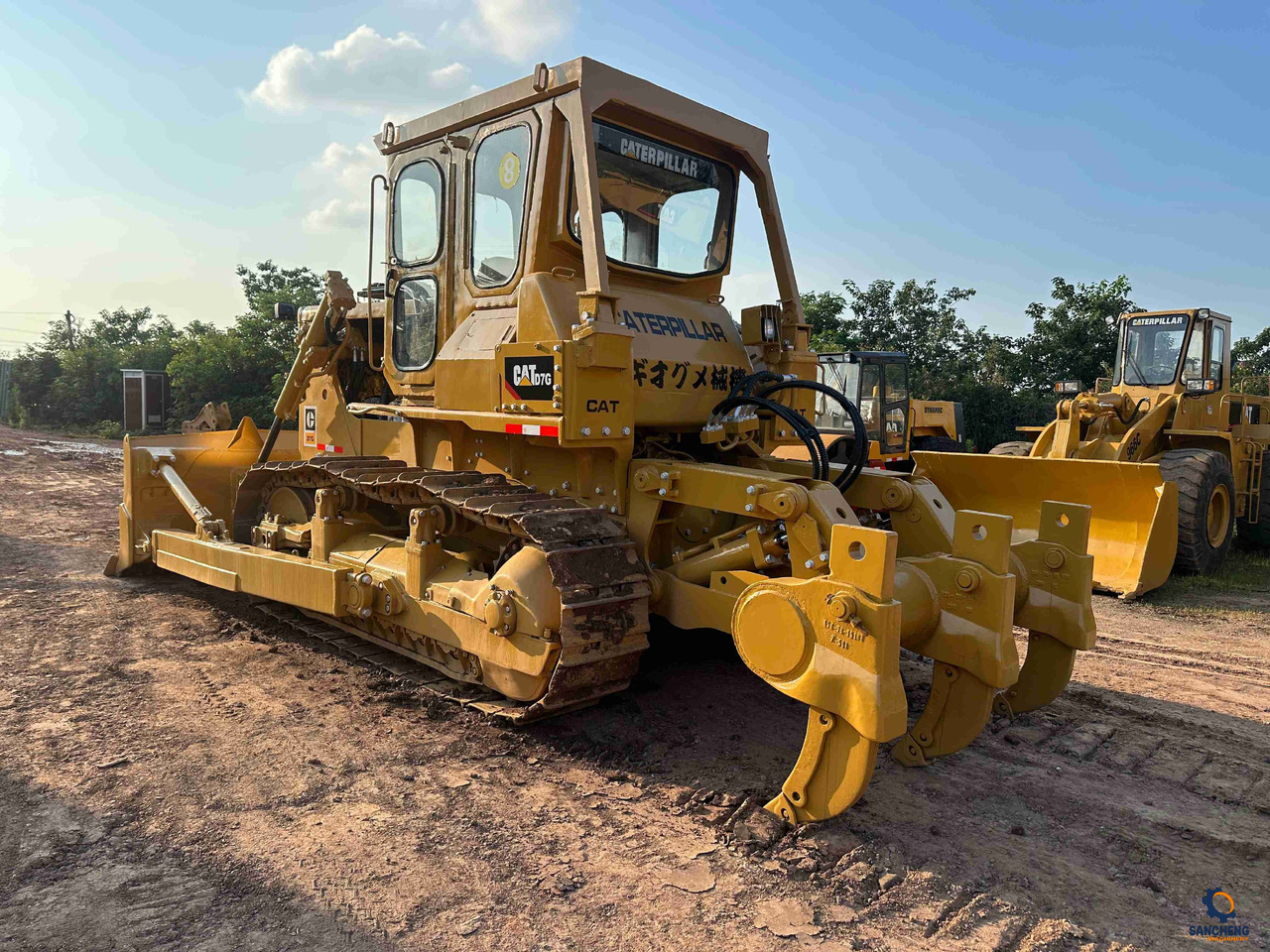 CAT D7G bulldozer - Bulldozer: foto 1 CAT D7G bulldozer - Bulldozer: foto 1