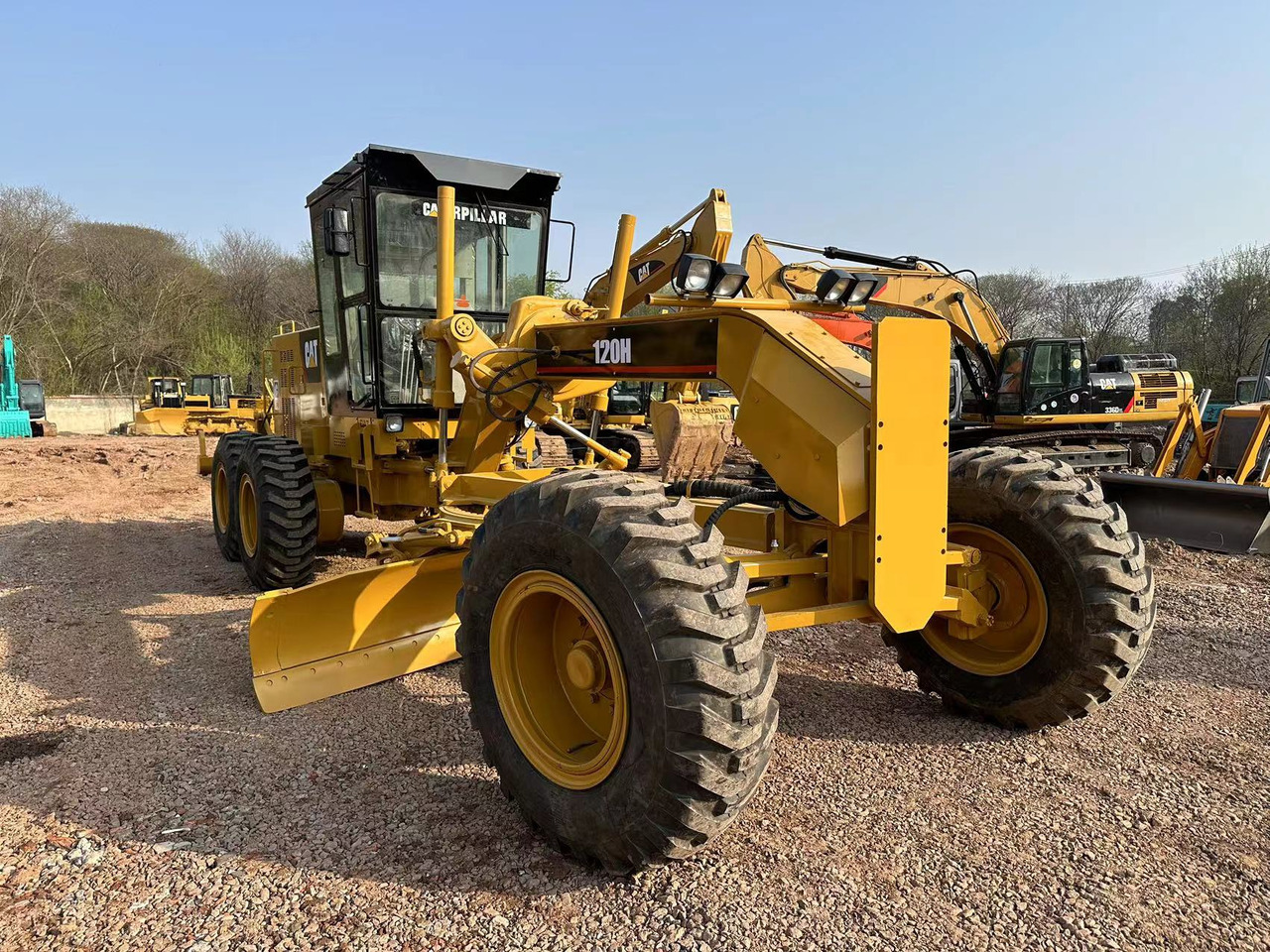 CATERPILLAR 120H - Grader: foto 3 CATERPILLAR 120H - Grader: foto 3