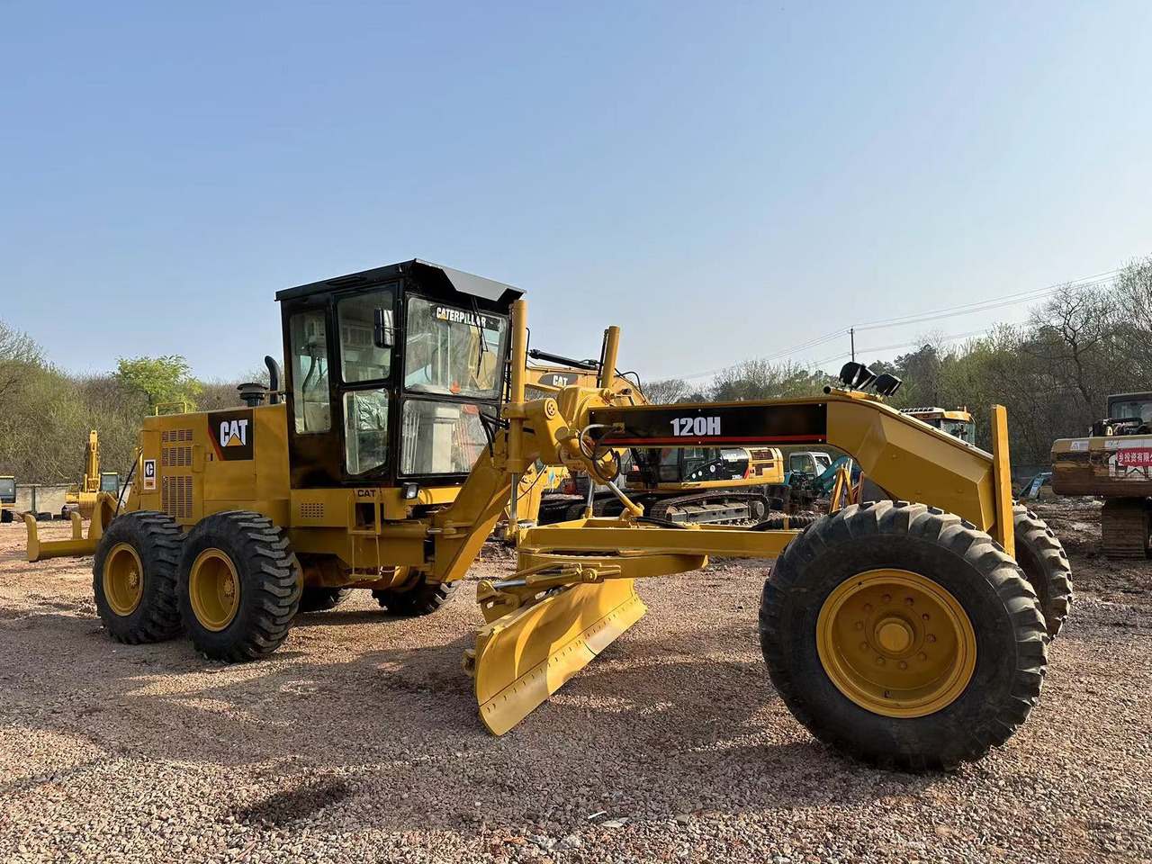 CATERPILLAR 120H motor grader - Grader: foto 4 CATERPILLAR 120H motor grader - Grader: foto 4