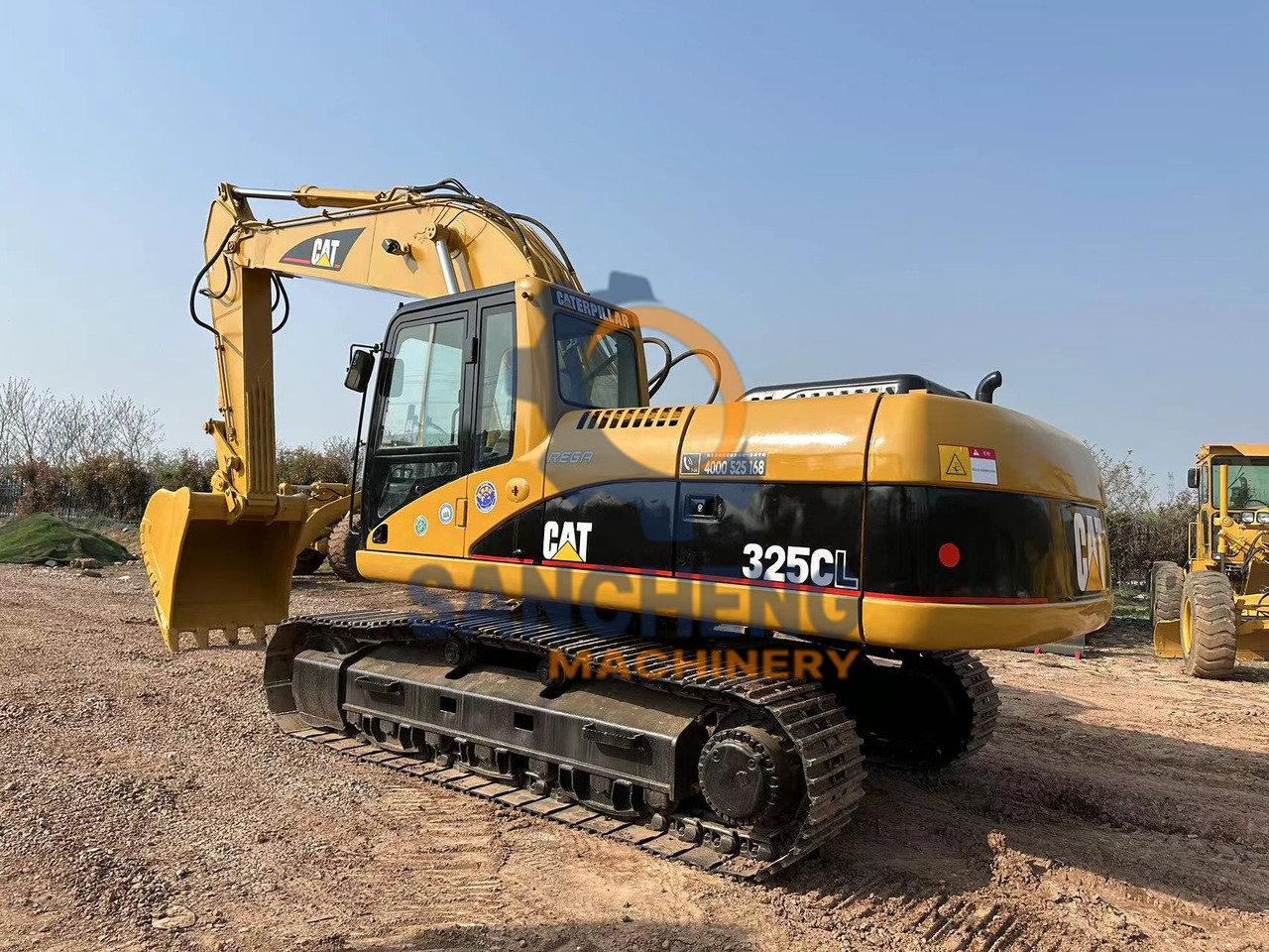 CATERPILLAR 325CL - Excavadora de cadenas: foto 2 CATERPILLAR 325CL - Excavadora de cadenas: foto 2