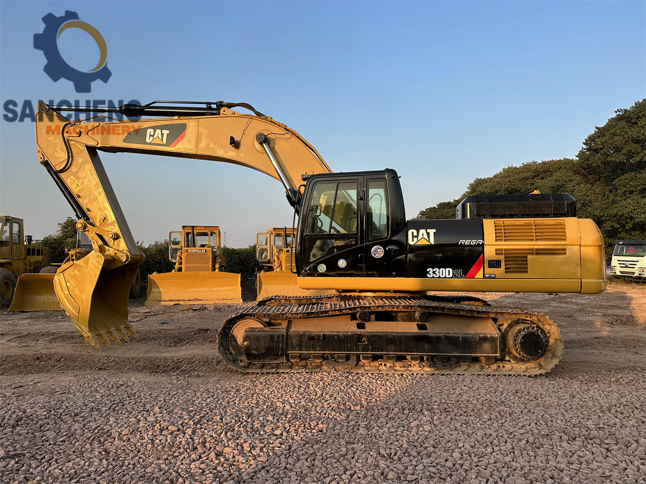 CATERPILLAR 330D2L - Excavadora de cadenas: foto 4 CATERPILLAR 330D2L - Excavadora de cadenas: foto 4