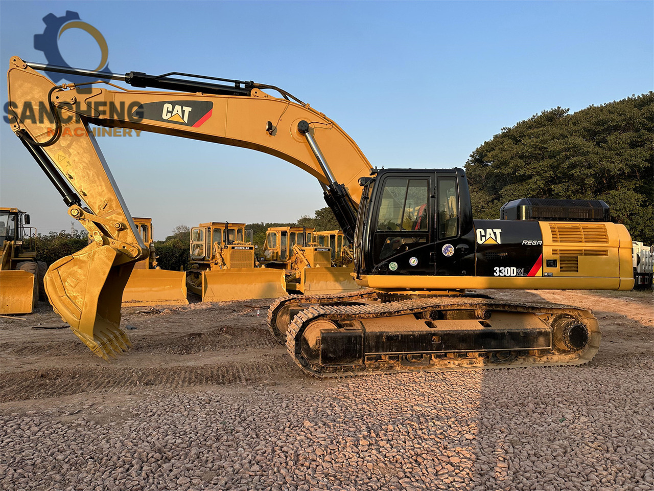 CATERPILLAR 330D2L - Excavadora de cadenas: foto 3 CATERPILLAR 330D2L - Excavadora de cadenas: foto 3