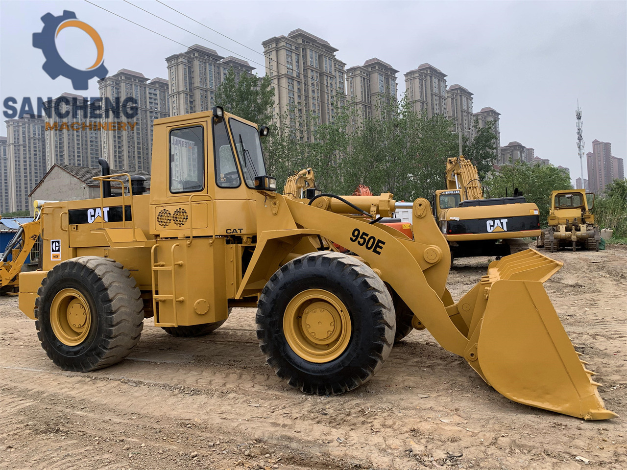 CATERPILLAR 950E - Cargadora de ruedas: foto 2 CATERPILLAR 950E - Cargadora de ruedas: foto 2