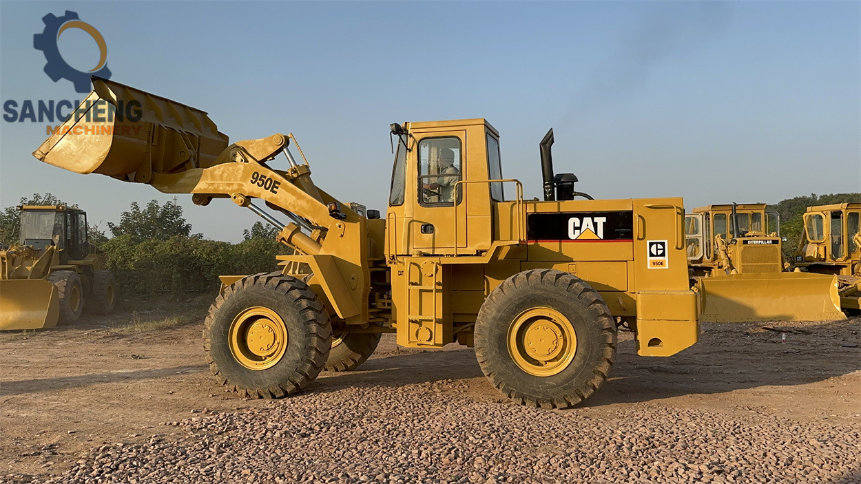 CATERPILLAR 950E - Cargadora de ruedas: foto 4 CATERPILLAR 950E - Cargadora de ruedas: foto 4