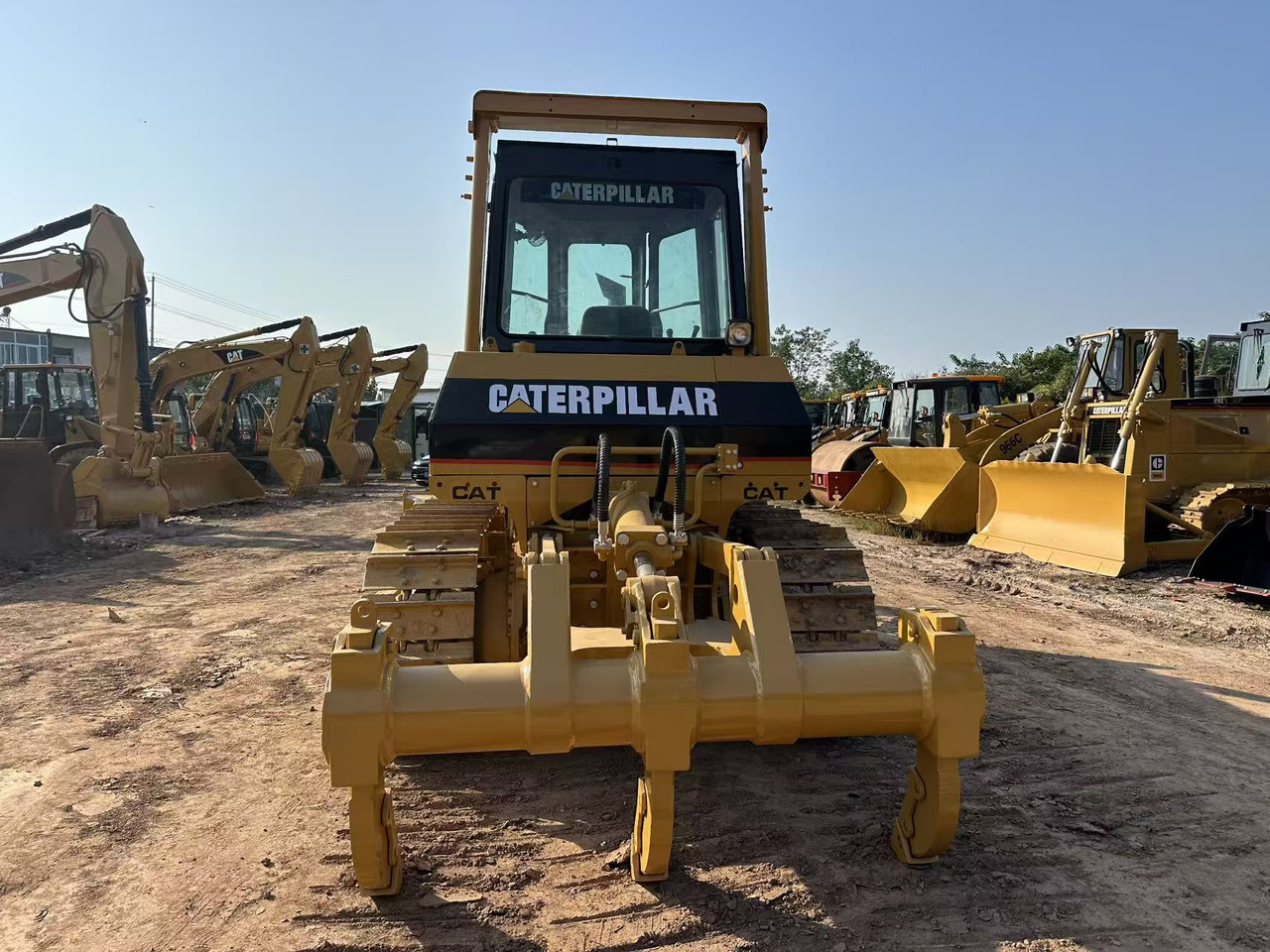 CATERPILLAR D6G Crawler Dozer - Bulldozer: foto 5 CATERPILLAR D6G Crawler Dozer - Bulldozer: foto 5