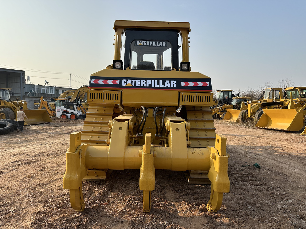 Leasing de CATERPILLAR D8R CATERPILLAR D8R: foto 7 Leasing de CATERPILLAR D8R CATERPILLAR D8R: foto 7