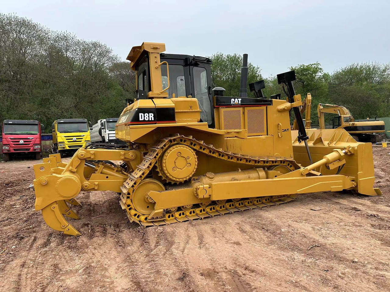CATERPILLAR D8R - Bulldozer: foto 2 CATERPILLAR D8R - Bulldozer: foto 2