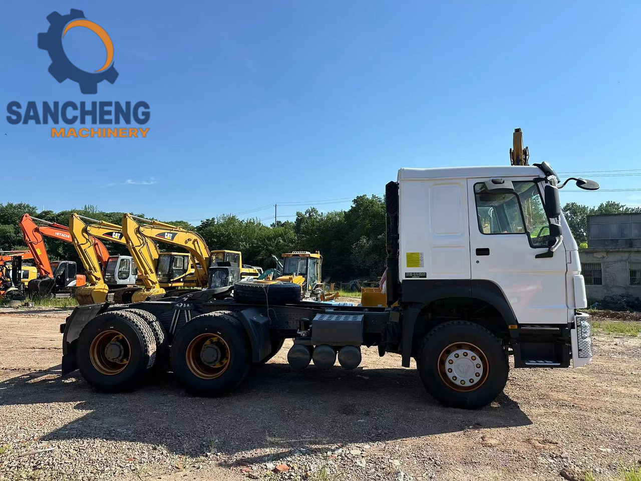 SINOTRUK HOWO Truck Head 371hp - Cabeza tractora: foto 4 SINOTRUK HOWO Truck Head 371hp - Cabeza tractora: foto 4