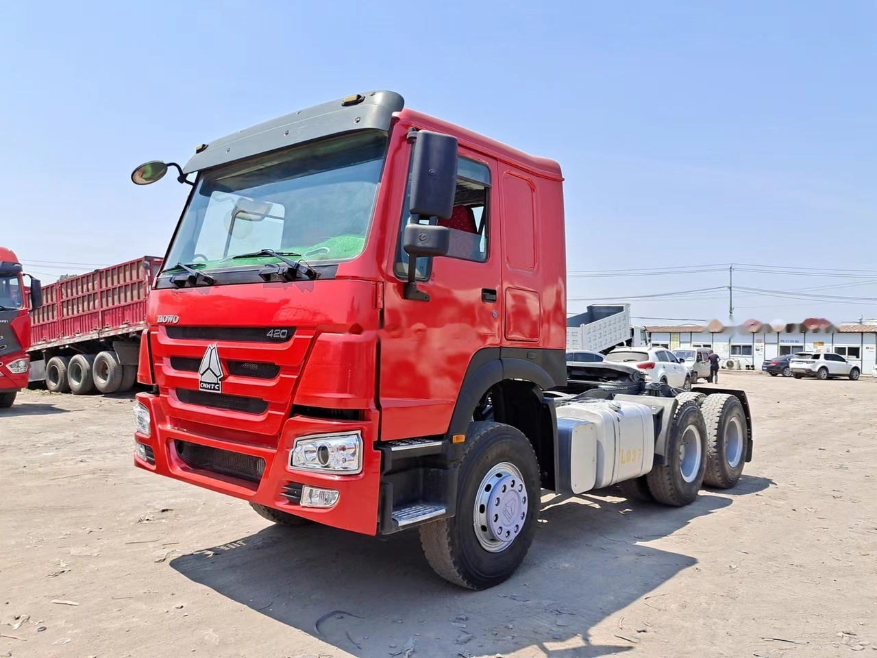 SINOTRUK Howo tractor unit 420 hp - Cabeza tractora: foto 1 SINOTRUK Howo tractor unit 420 hp - Cabeza tractora: foto 1