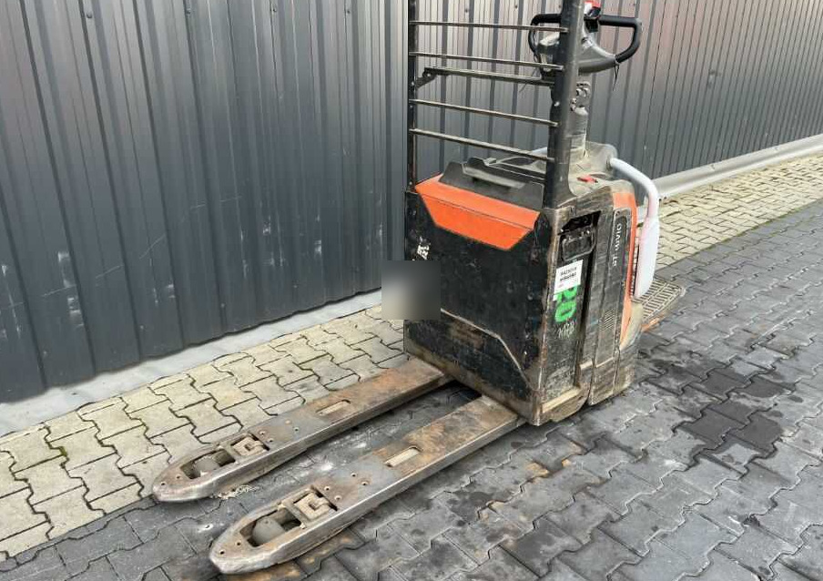 BT LPE200 - Transpaleta: foto 1 BT LPE200 - Transpaleta: foto 1