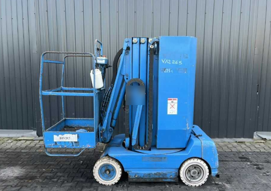 Grove Toucan860 - Plataforma de mástil vertical: foto 2 Grove Toucan860 - Plataforma de mástil vertical: foto 2