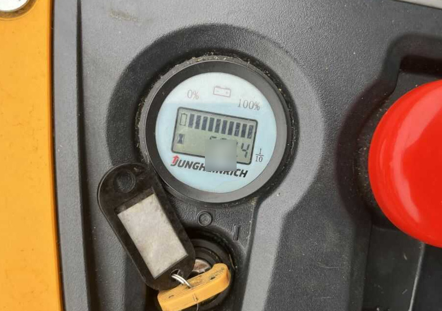 Jungheinrich EJEM13 - Transpaleta: foto 5 Jungheinrich EJEM13 - Transpaleta: foto 5