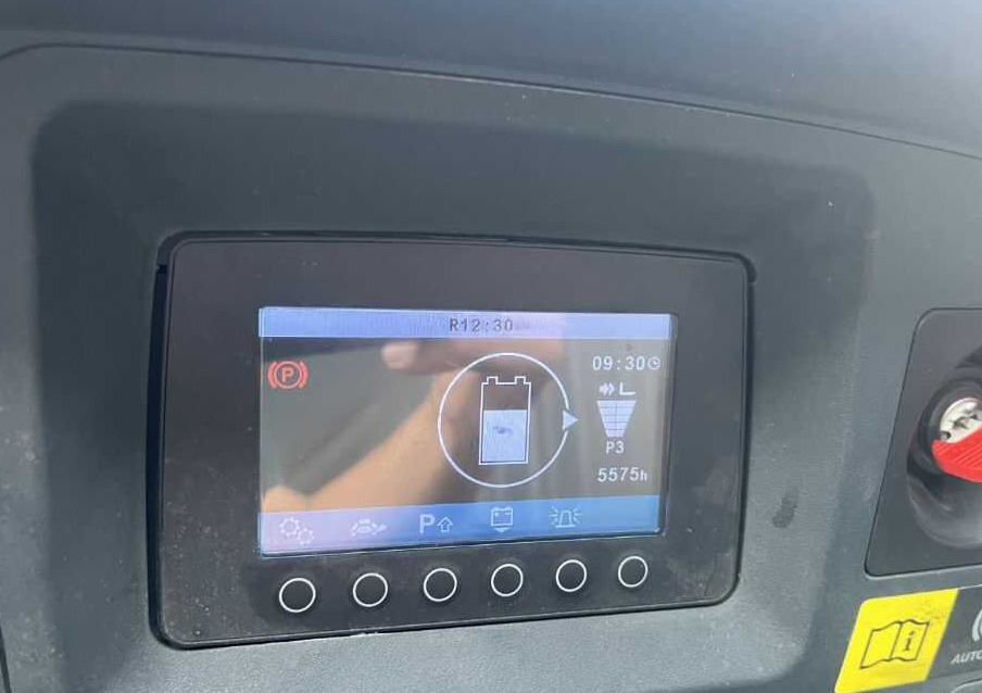 Jungheinrich ETV214 - Retráctil: foto 5 Jungheinrich ETV214 - Retráctil: foto 5