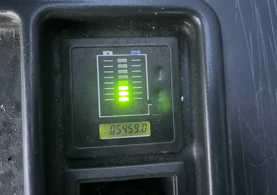 Jungheinrich EZS130 - Remolcadora: foto 5 Jungheinrich EZS130 - Remolcadora: foto 5