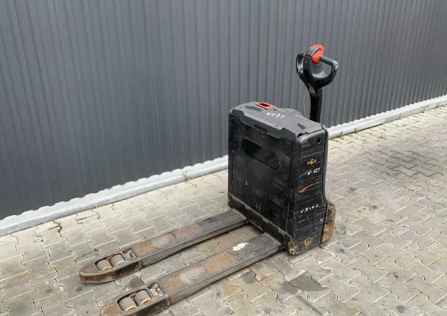 Jungheinrich T16 - Transpaleta: foto 1 Jungheinrich T16 - Transpaleta: foto 1