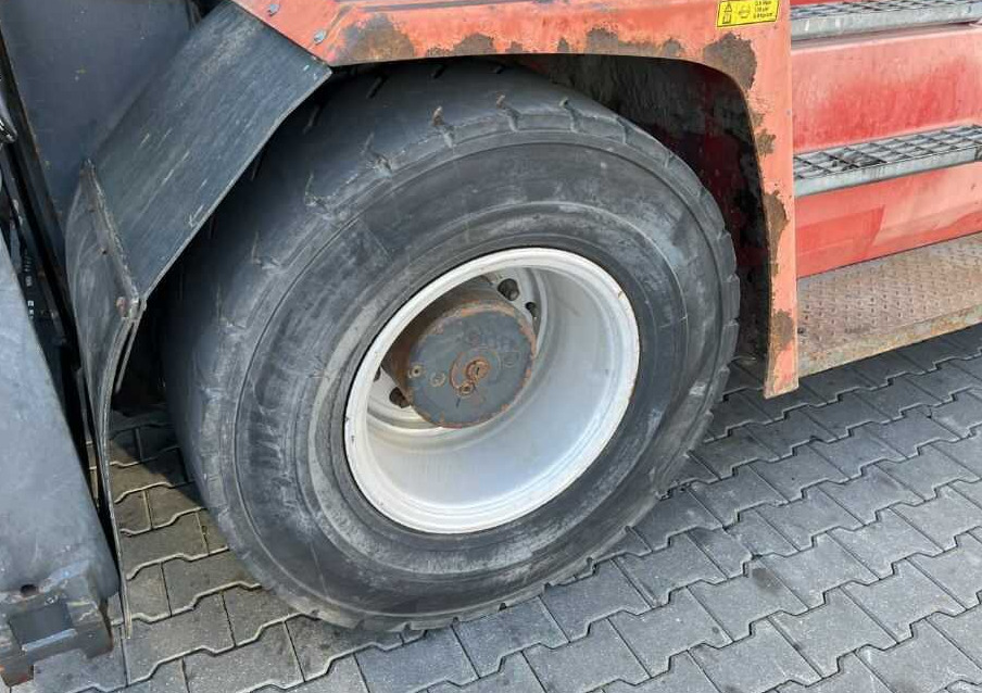 Leasing de  Kalmar DCE120-12 Kalmar DCE120-12: foto 9