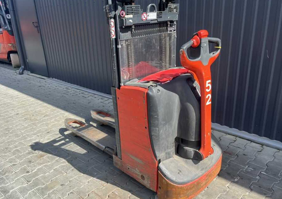 Linde D08 - Apilador: foto 3 Linde D08 - Apilador: foto 3