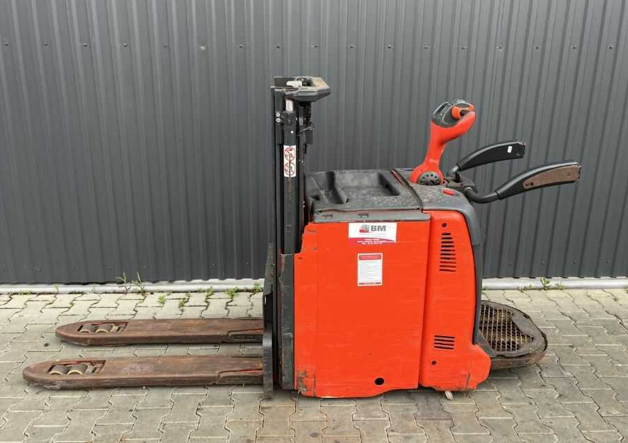Linde D12AP - Apilador: foto 2 Linde D12AP - Apilador: foto 2