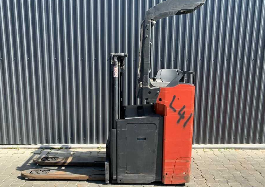 Linde D12S - Apilador: foto 2 Linde D12S - Apilador: foto 2
