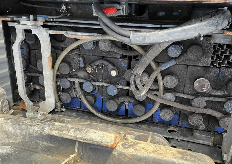 Linde D12SP - Apilador: foto 5 Linde D12SP - Apilador: foto 5