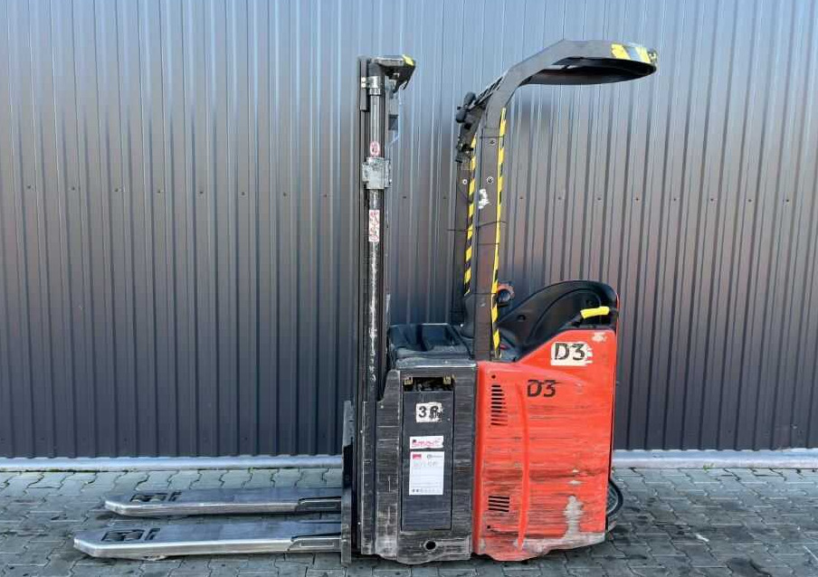 Linde D14SP - Apilador: foto 2 Linde D14SP - Apilador: foto 2