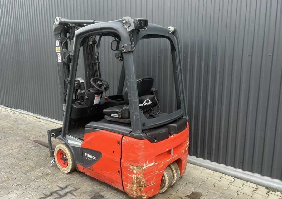 Linde E14-02 - Carretilla elevadora eléctrica: foto 3 Linde E14-02 - Carretilla elevadora eléctrica: foto 3