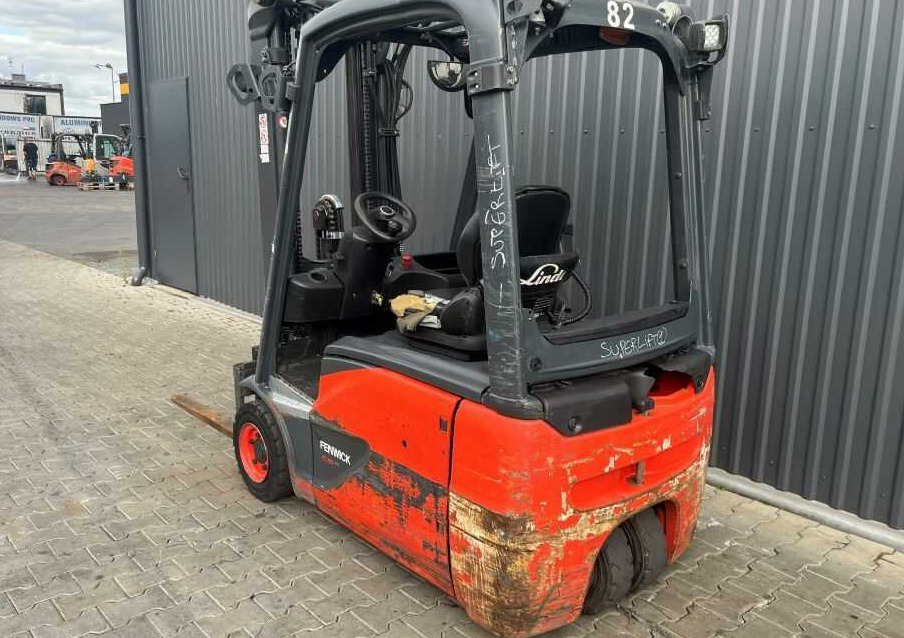 Linde E16-02 - Carretilla elevadora eléctrica: foto 3 Linde E16-02 - Carretilla elevadora eléctrica: foto 3