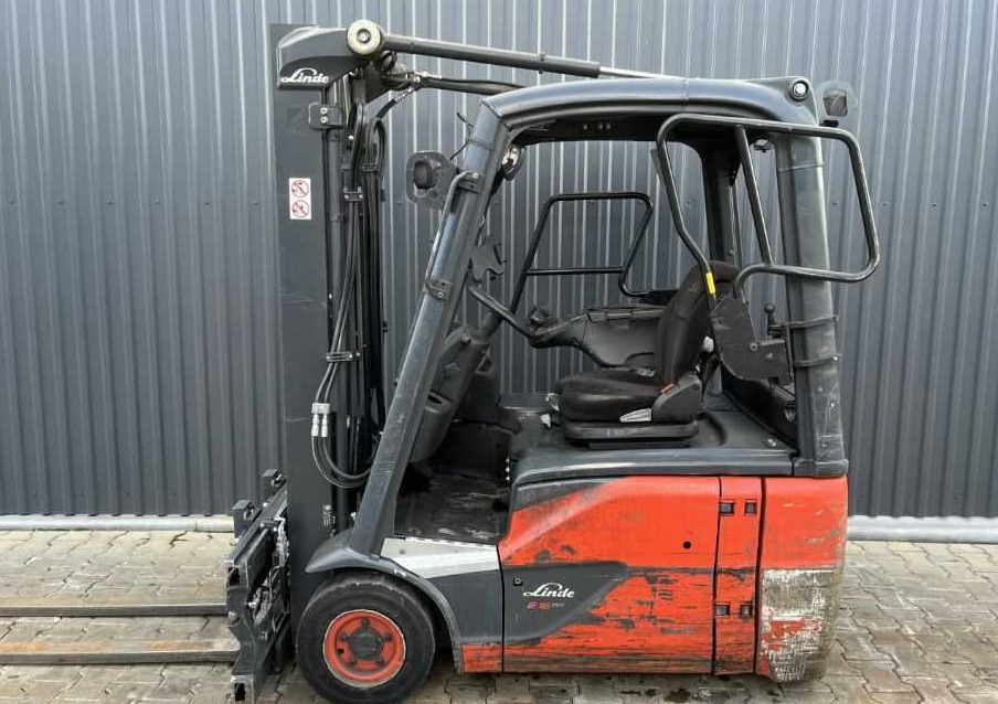 Linde E16-02 - Carretilla elevadora eléctrica: foto 2 Linde E16-02 - Carretilla elevadora eléctrica: foto 2
