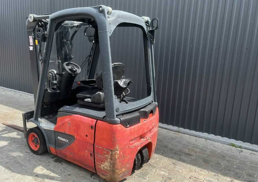 Linde E16C-02 - Carretilla elevadora eléctrica: foto 3 Linde E16C-02 - Carretilla elevadora eléctrica: foto 3