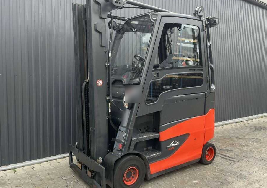 Linde E25H-01/600 - Carretilla elevadora eléctrica: foto 1 Linde E25H-01/600 - Carretilla elevadora eléctrica: foto 1