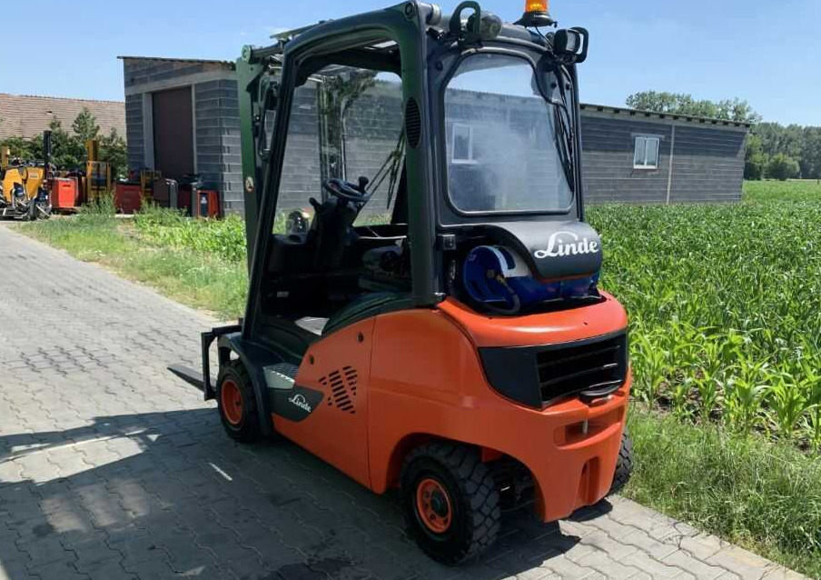 Linde H20T-01 - Carretilla elevadora de gas: foto 2 Linde H20T-01 - Carretilla elevadora de gas: foto 2