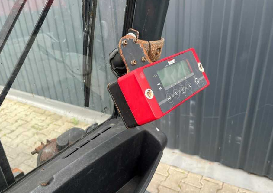 Linde H30T-02 - Carretilla elevadora de gas: foto 5 Linde H30T-02 - Carretilla elevadora de gas: foto 5