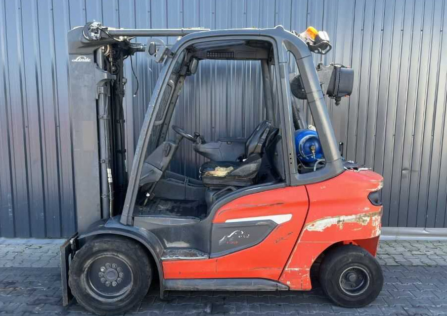 Linde H35T-01 - Carretilla elevadora de gas: foto 2 Linde H35T-01 - Carretilla elevadora de gas: foto 2