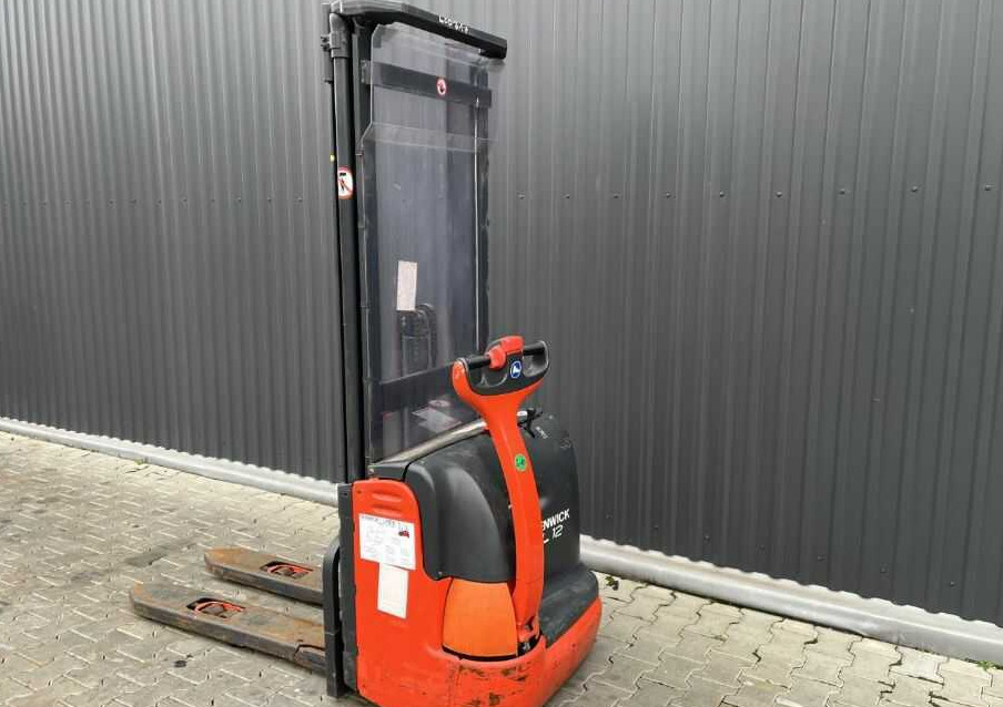 Linde L12 - Apilador: foto 2 Linde L12 - Apilador: foto 2