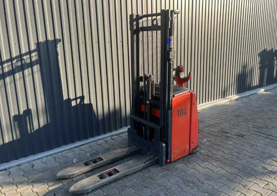 Linde L14 - Apilador: foto 1 Linde L14 - Apilador: foto 1