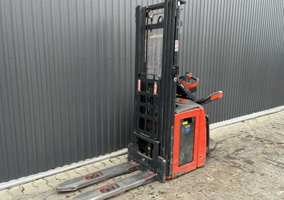 Linde L14APi - Apilador: foto 1 Linde L14APi - Apilador: foto 1